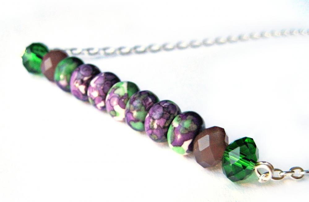 Green and purple stick necklace